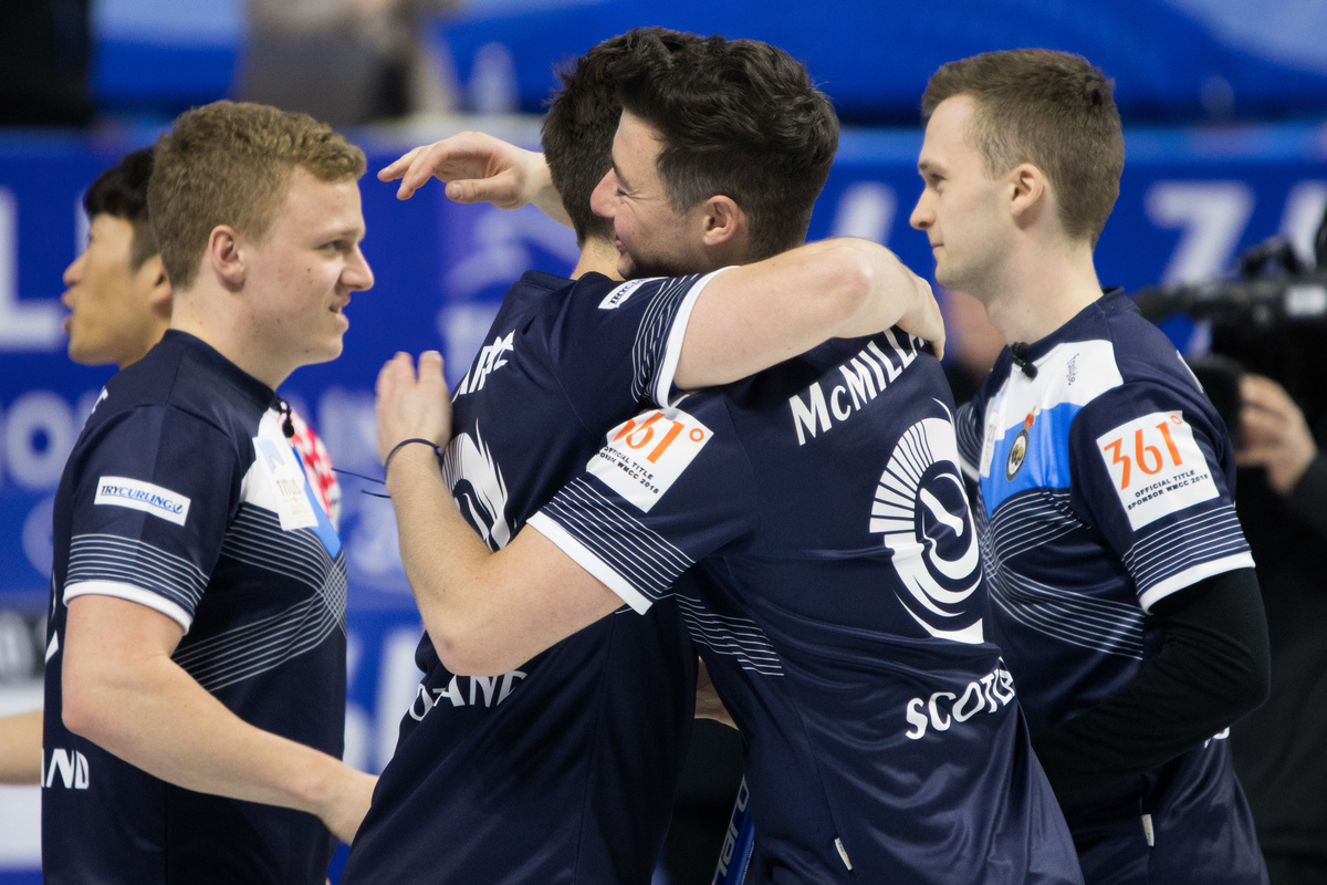 Chris Neimeth pour le Nigeria