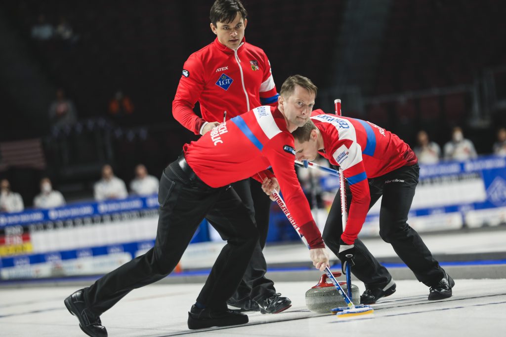 L'équipe tchèque au balayage