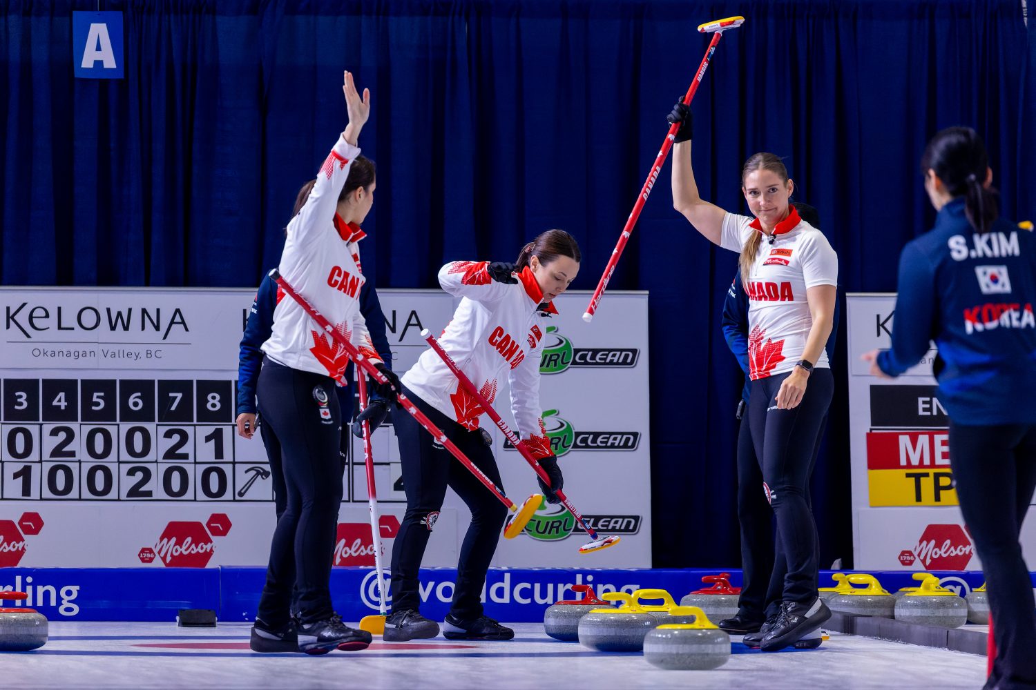 Des canadiennes satisfaites